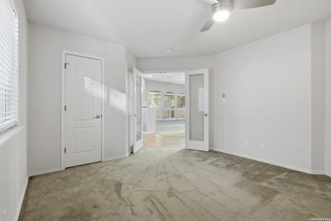 4509 Cascade Schertz TX 78154