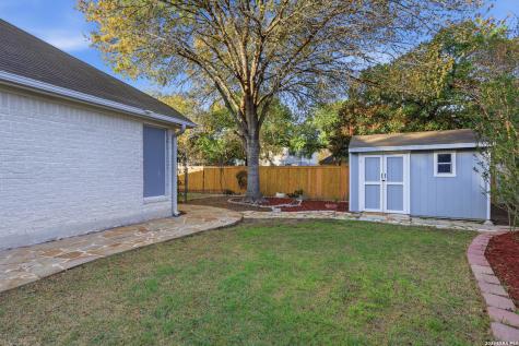 4509 Cascade Schertz TX 78154