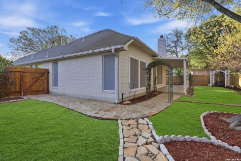 4509 Cascade Schertz TX 78154