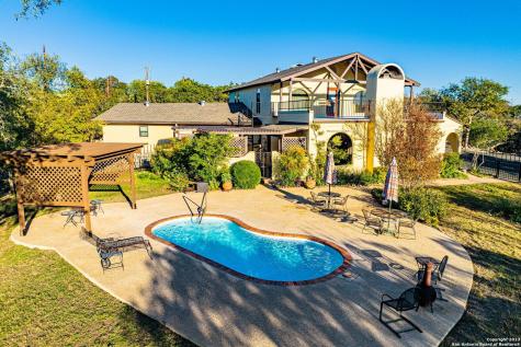 814 East Lane Kerrville TX 78028