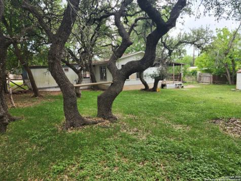 520 Royal Oak Canyon Lake TX 78133