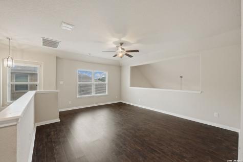 1226 Hidden Cave New Braunfels TX 78132