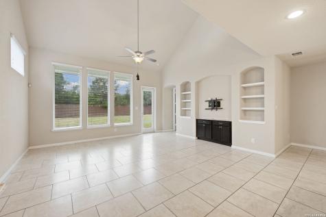 1226 Hidden Cave New Braunfels TX 78132