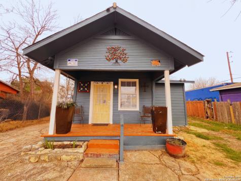 1046 Rivas Street San Antonio TX 78207
