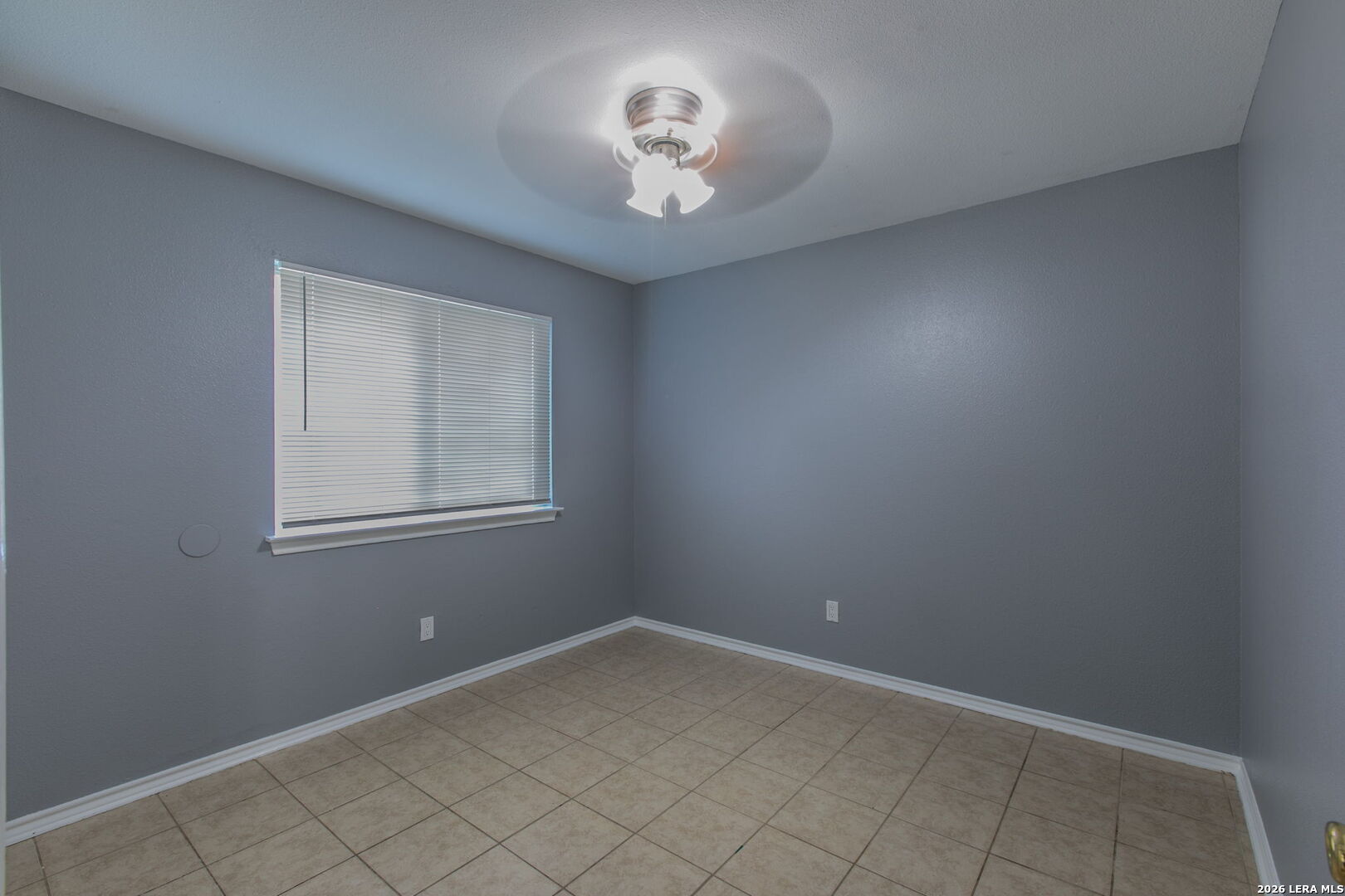 5835 Midcrown Drive San Antonio TX 78218