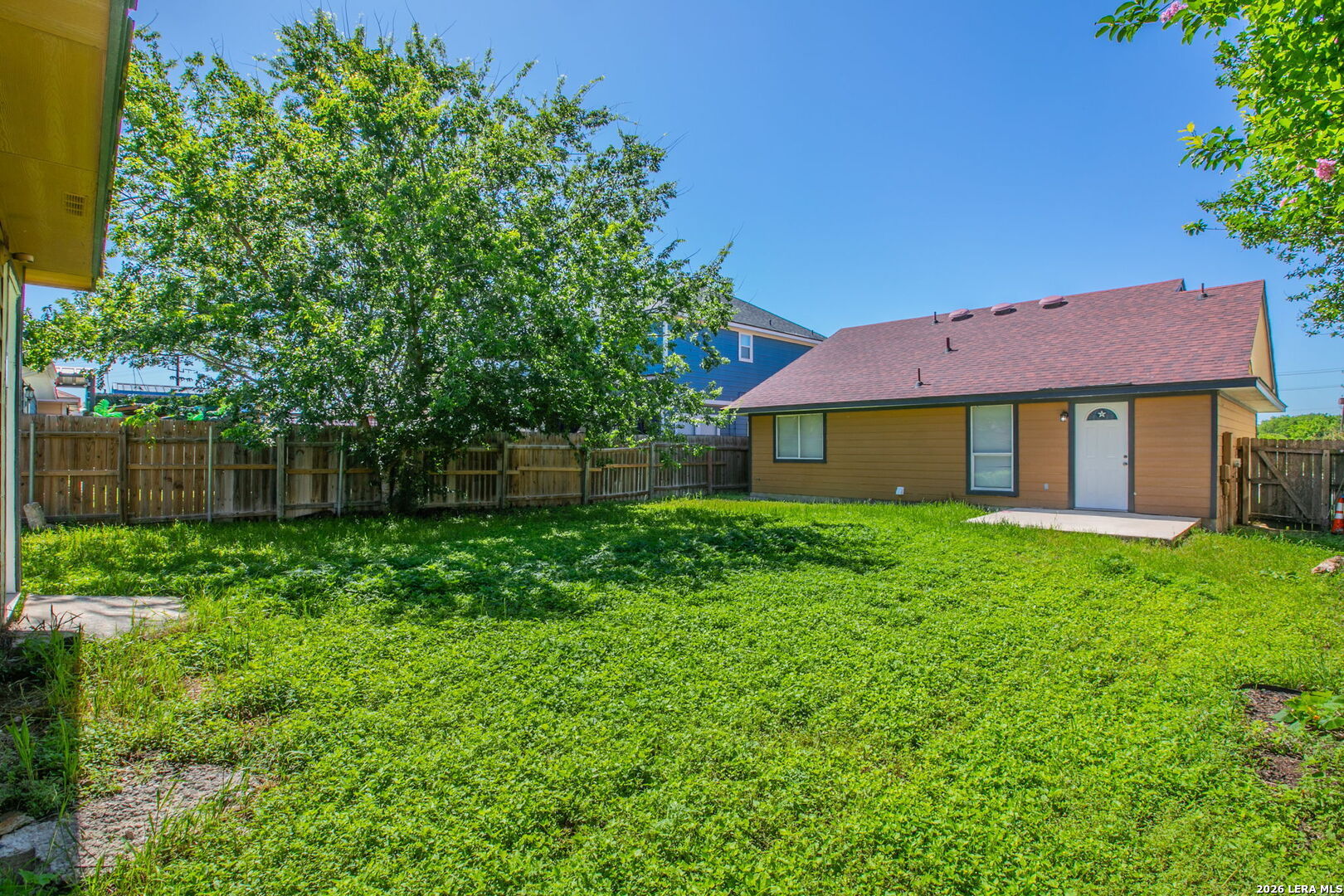 5835 Midcrown Drive San Antonio TX 78218