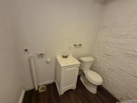 443 Bundy San Antonio TX 78220