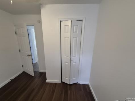 443 Bundy San Antonio TX 78220