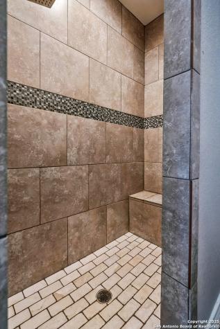 254 Broken Arrow Floresville TX 78114