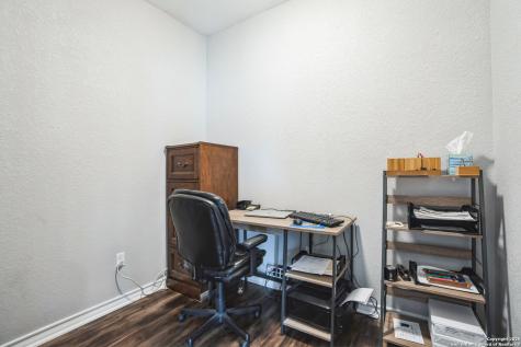 254 Broken Arrow Floresville TX 78114