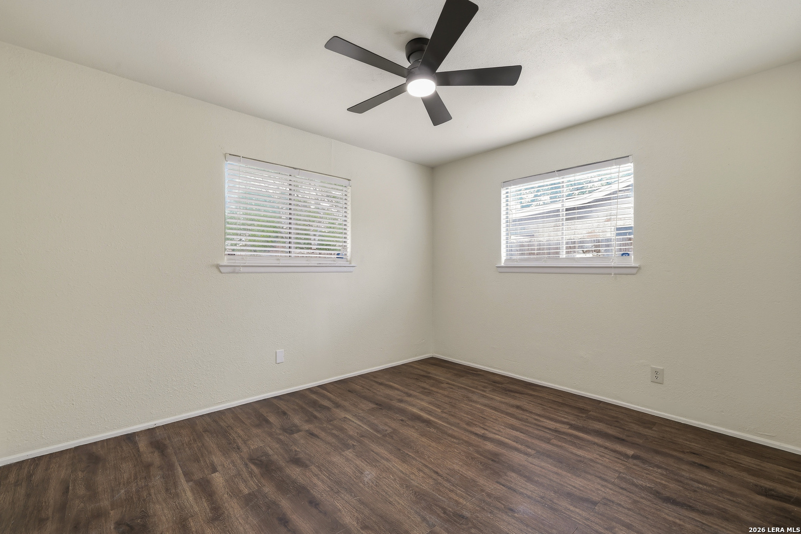 5323 El Paso Street San Antonio TX 78237