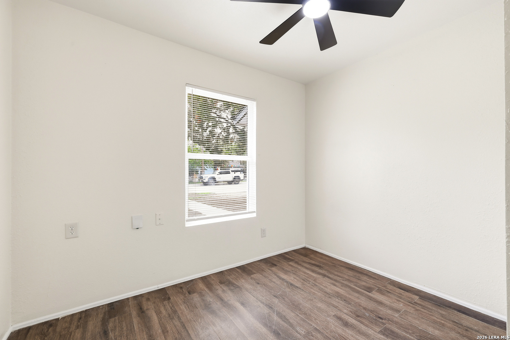 5323 El Paso Street San Antonio TX 78237