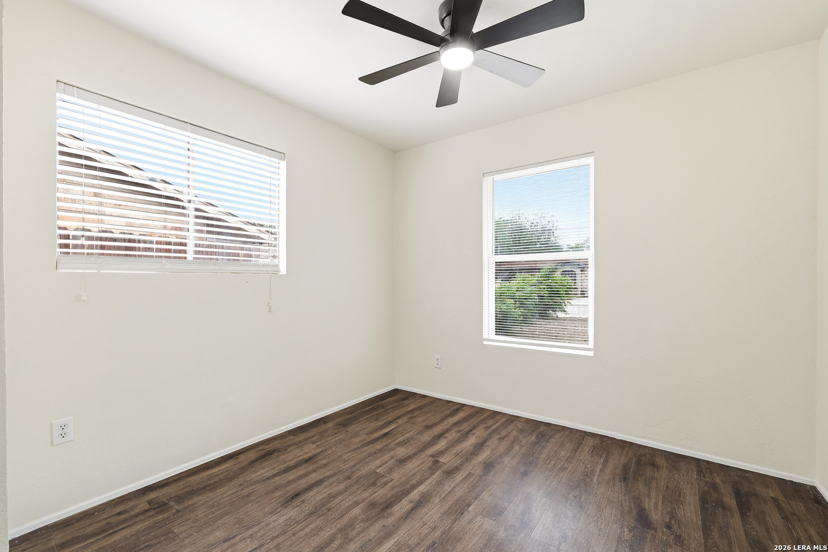 5323 El Paso Street San Antonio TX 78237