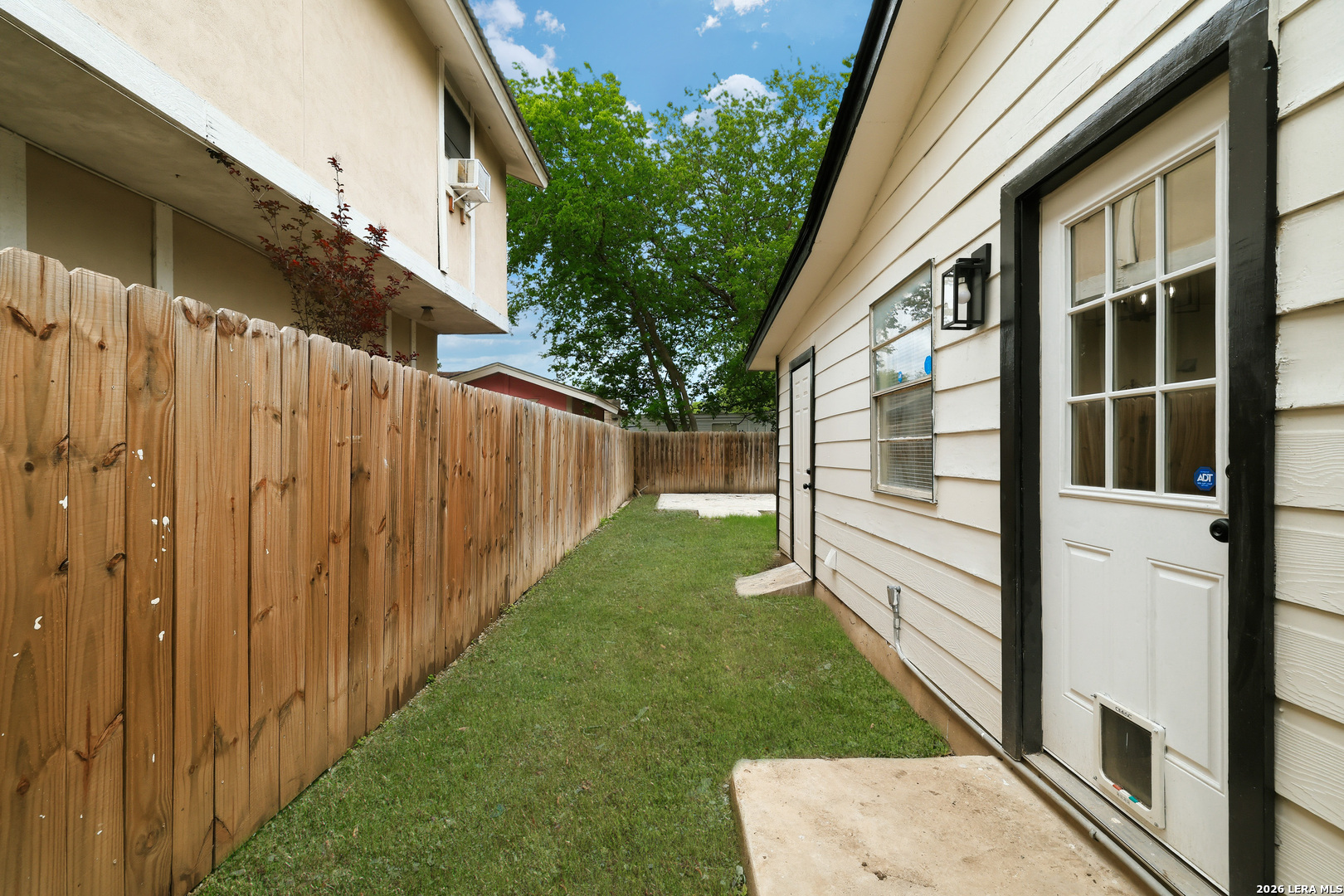 5323 El Paso Street San Antonio TX 78237
