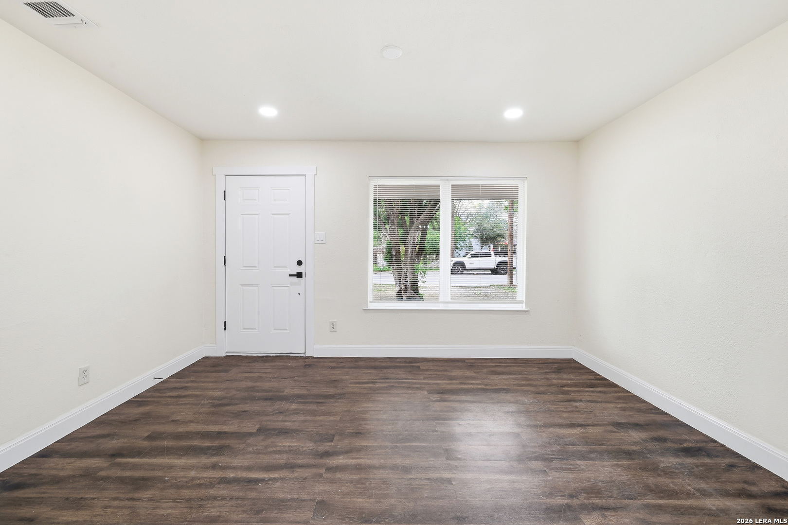 5323 El Paso Street San Antonio TX 78237