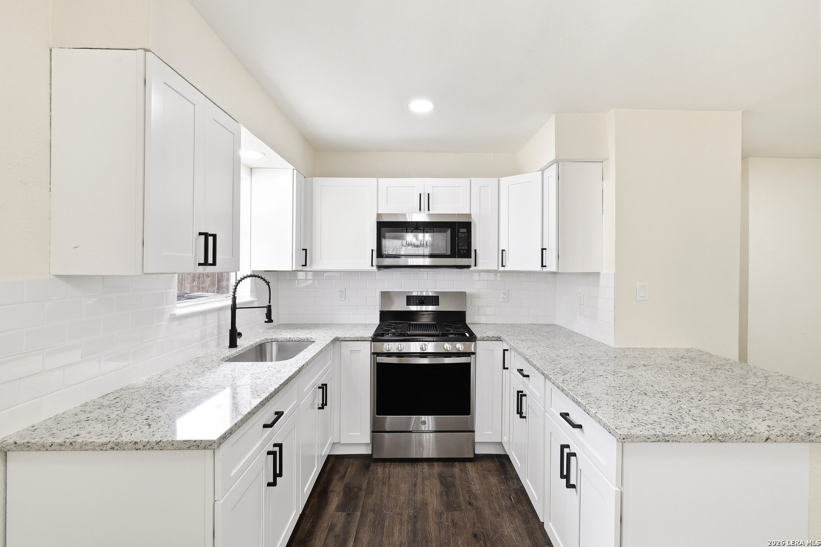 5323 El Paso Street San Antonio TX 78237