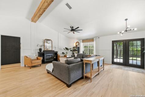 601 Valley View West Road San Marcos TX 78666