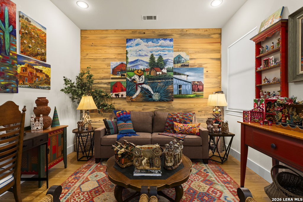 101 Bristol Green San Antonio TX 78209
