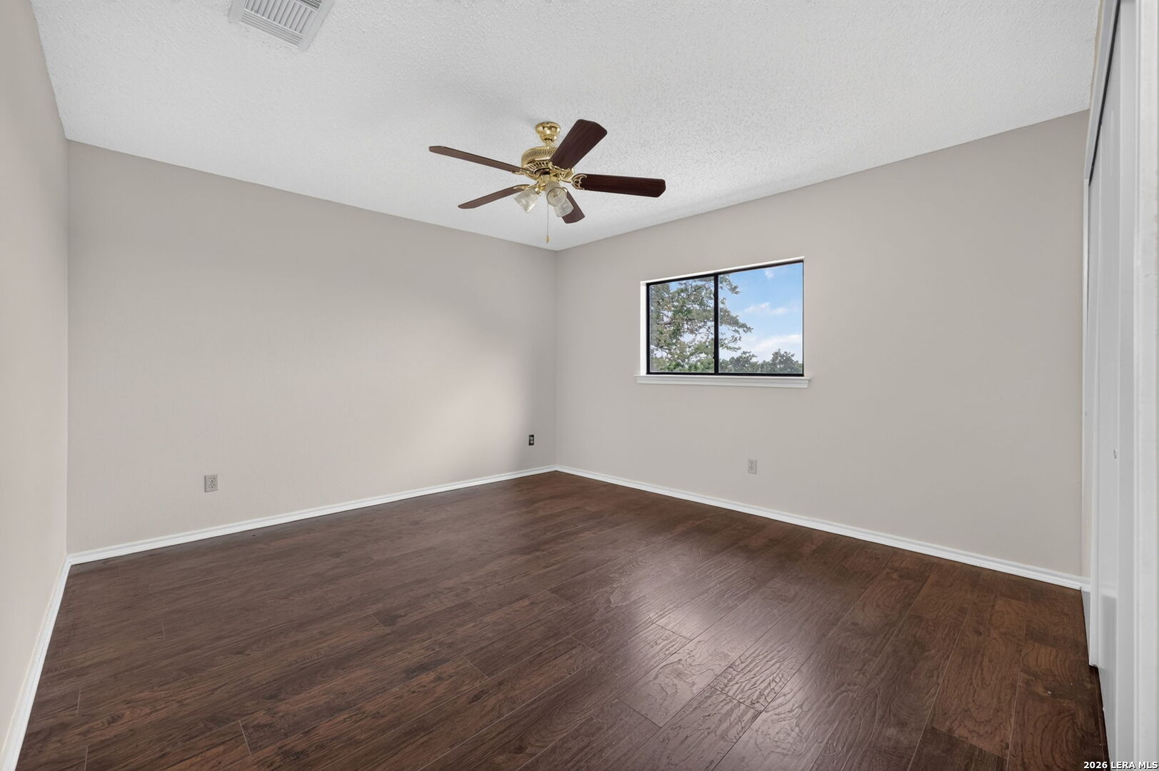 988 Summit Road Lakehills TX 78063
