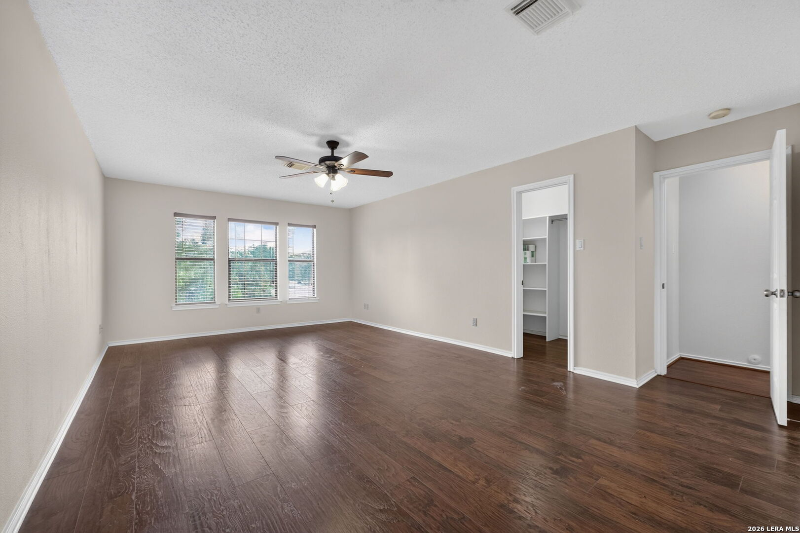 988 Summit Road Lakehills TX 78063