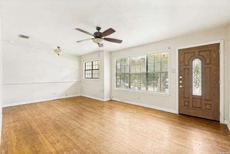 162 Cyril Drive San Antonio TX 78218