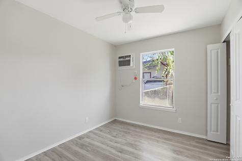 146 Hillsdale San Antonio TX 78227