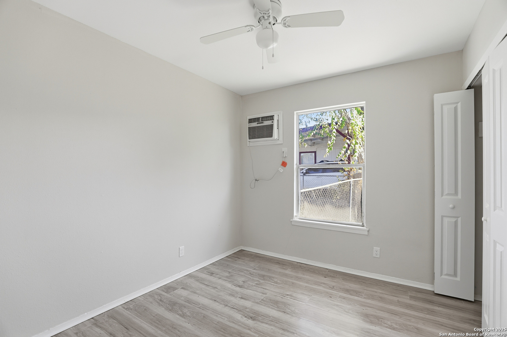 146 Hillsdale San Antonio TX 78227