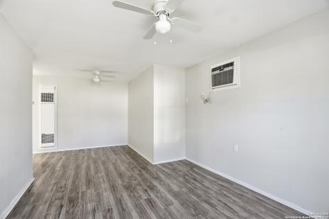 146 Hillsdale San Antonio TX 78227