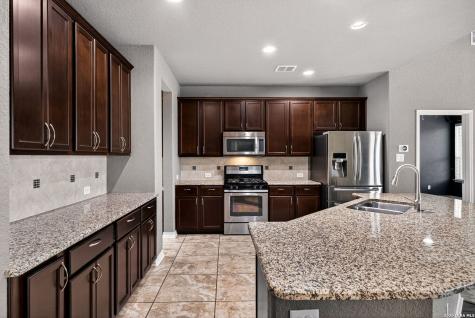 1514 Eagle Glen San Antonio TX 78260