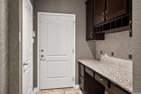 1514 Eagle Glen San Antonio TX 78260