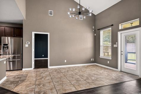 1514 Eagle Glen San Antonio TX 78260