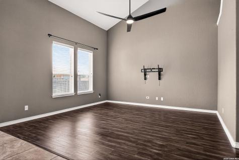 1514 Eagle Glen San Antonio TX 78260