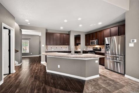 1514 Eagle Glen San Antonio TX 78260