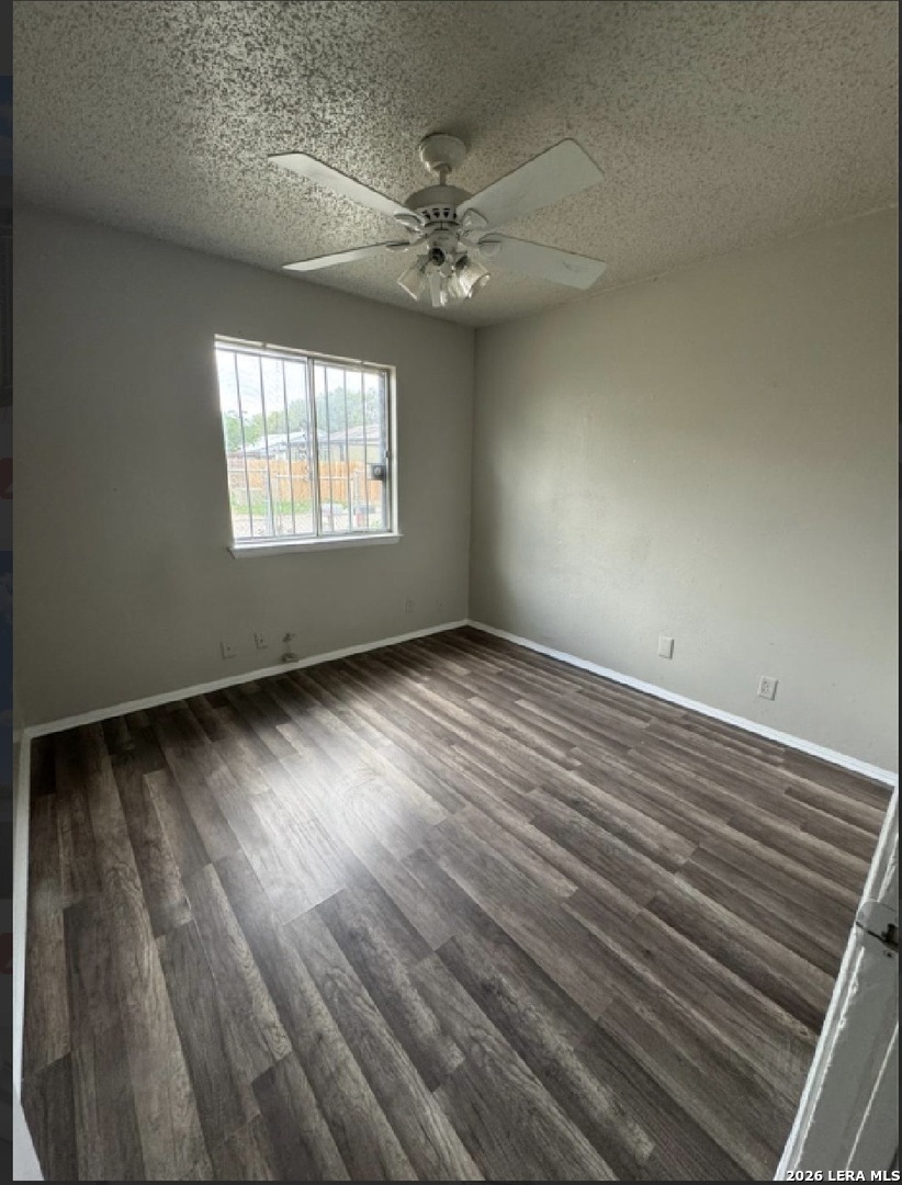 8013 Chipping San Antonio TX 78239
