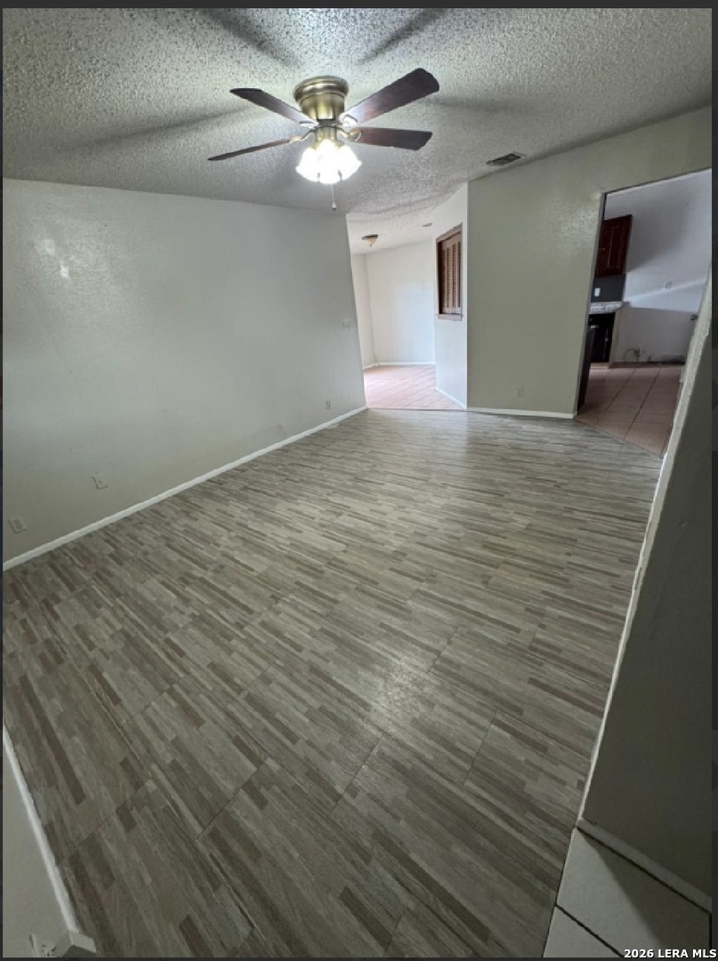 8013 Chipping San Antonio TX 78239