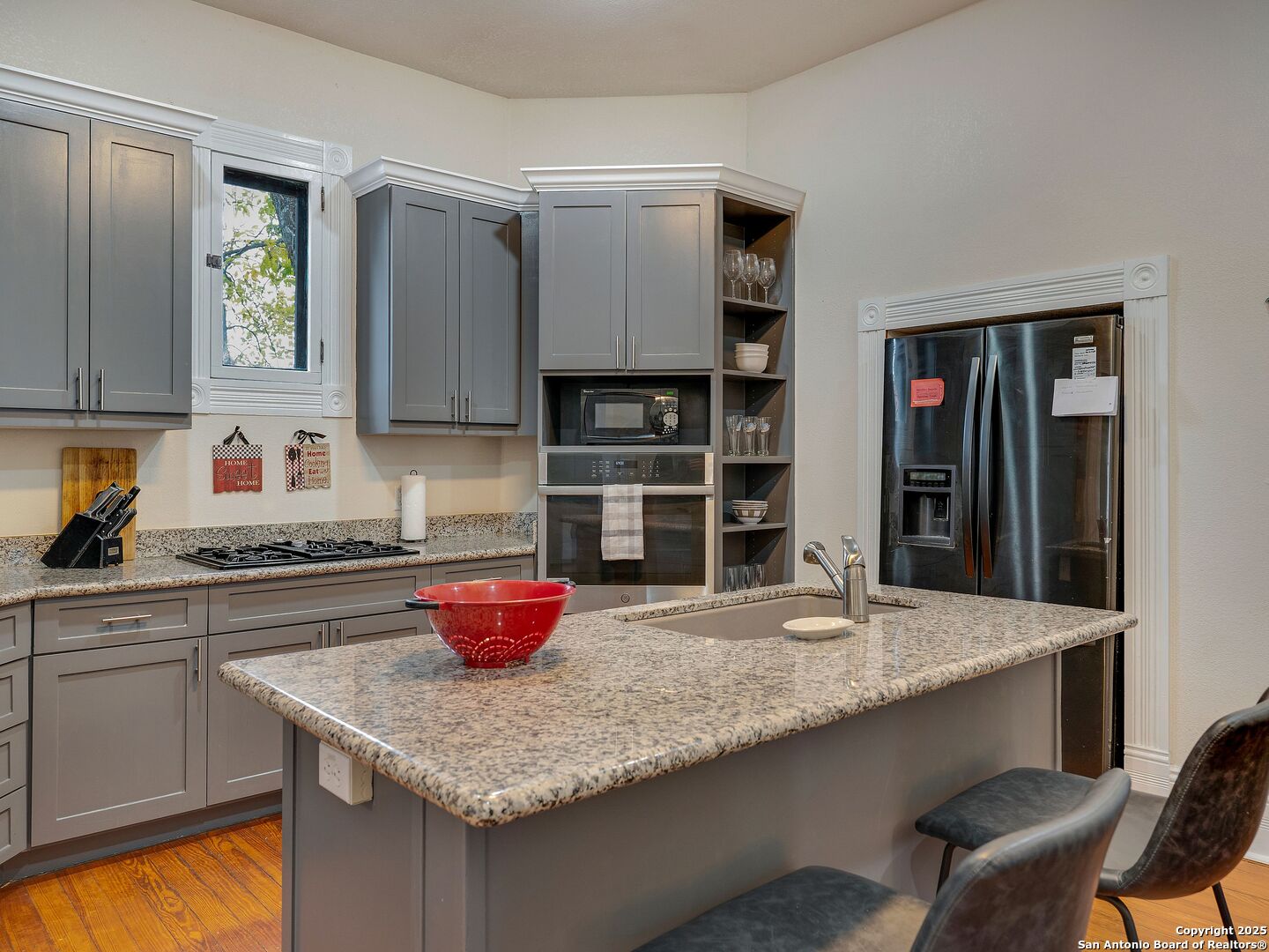 115 E Courtland Place San Antonio TX 78212