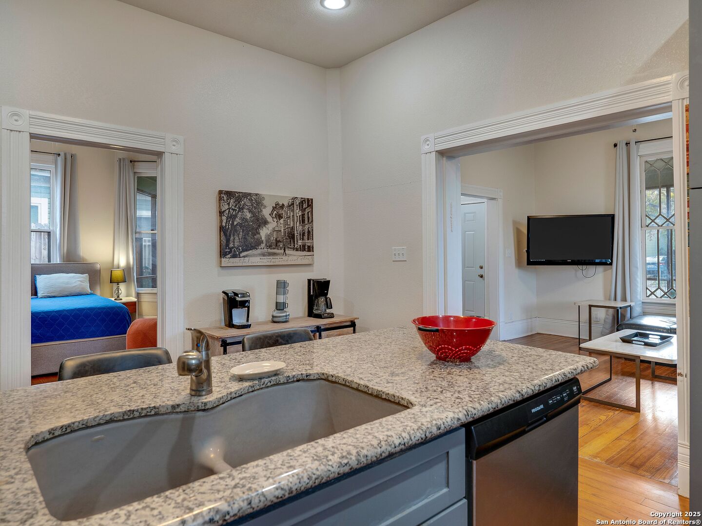 115 E Courtland Place San Antonio TX 78212