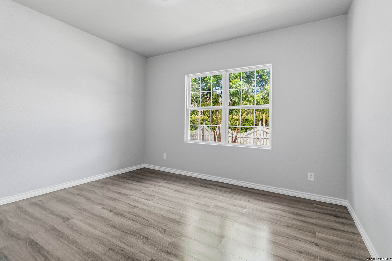 1615 Hough Adkins TX 78101