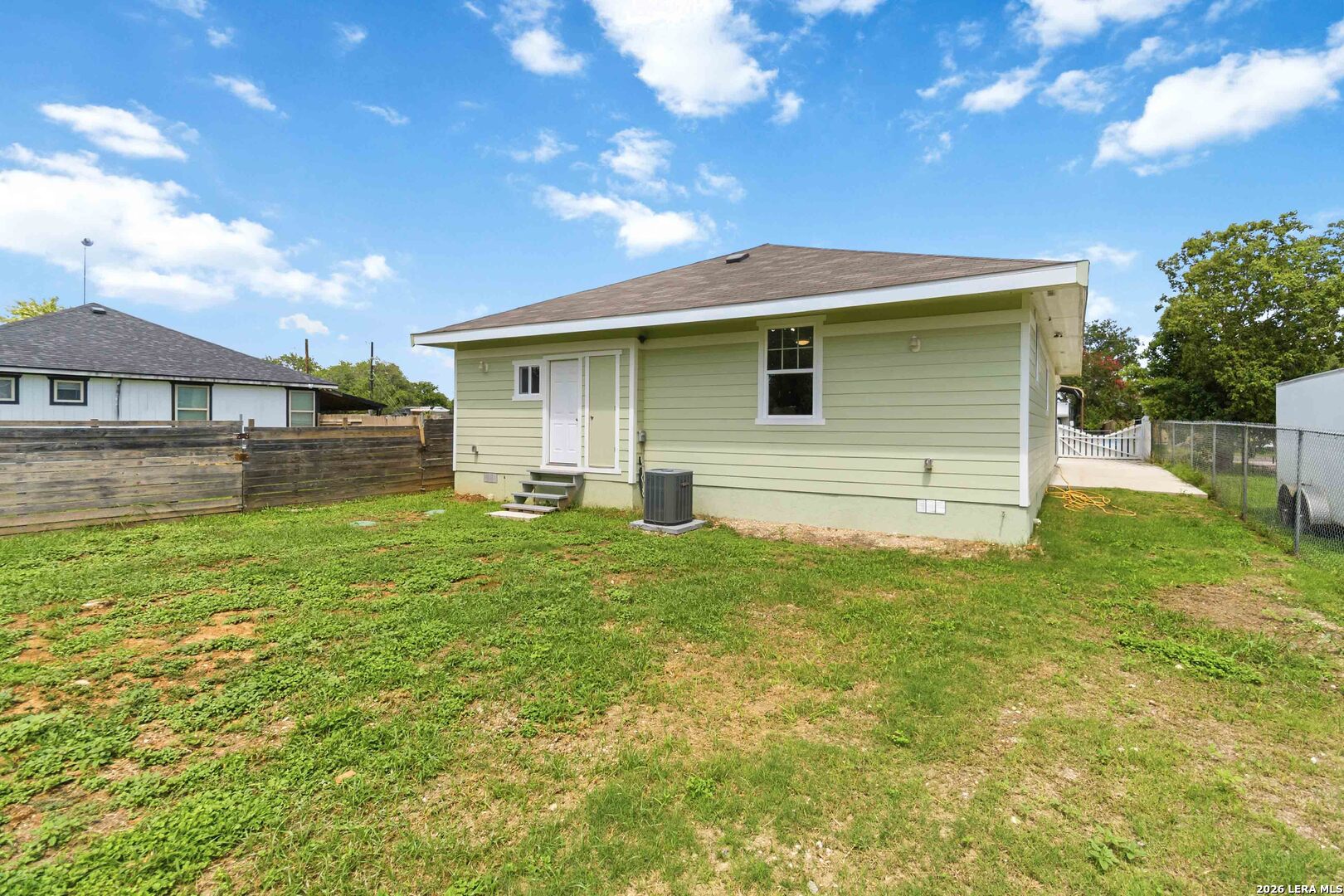 1615 Hough Adkins TX 78101
