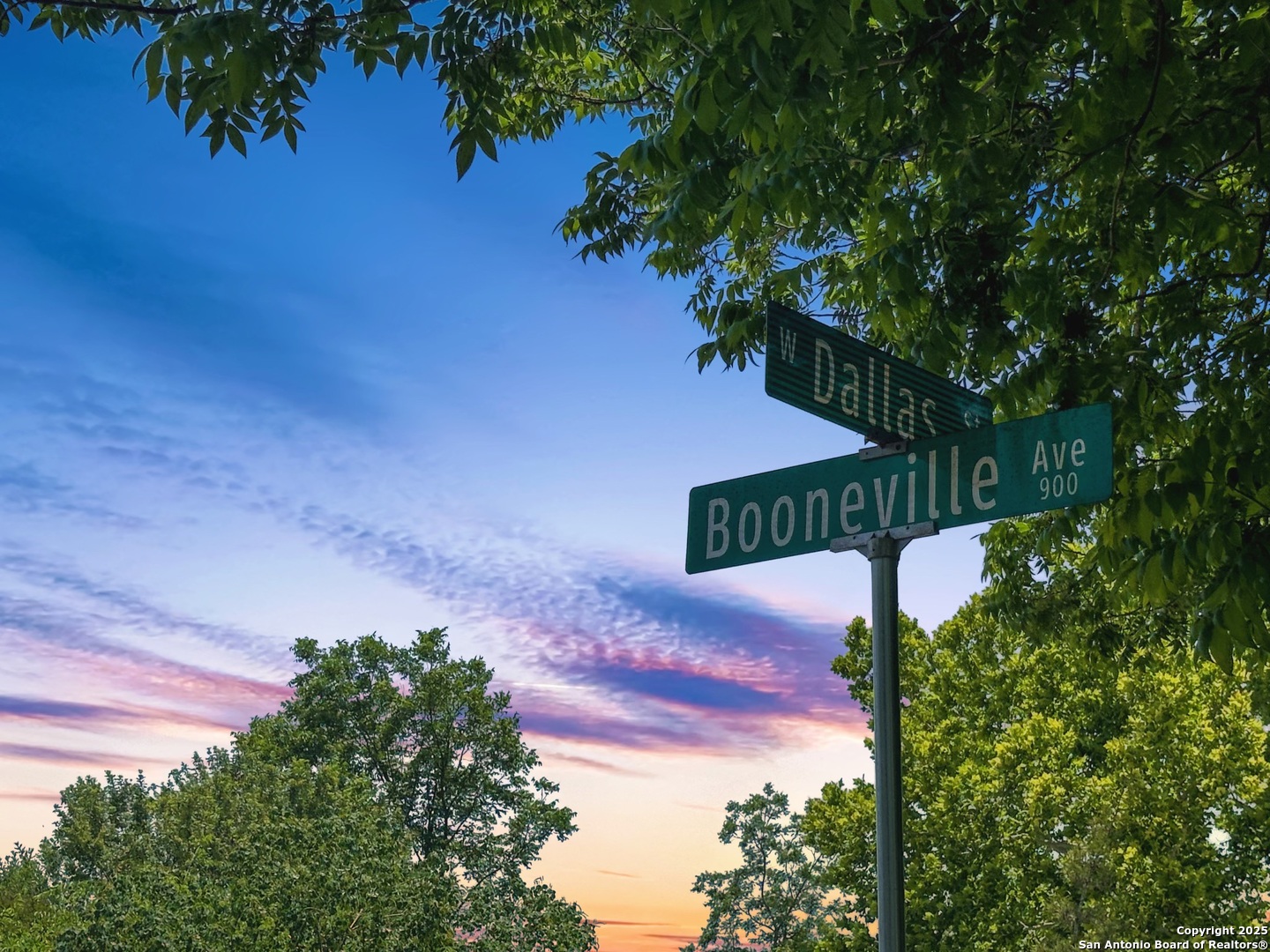 922 Booneville New Braunfels TX 78130