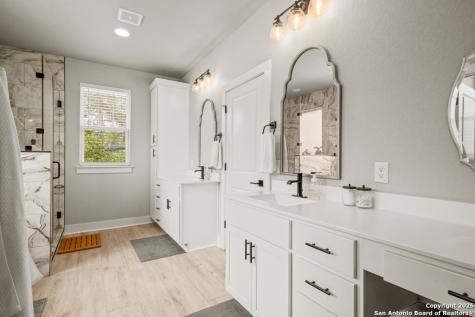 1348 Mystic Shores Spring Branch TX 78070