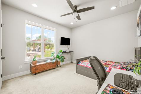 1348 Mystic Shores Spring Branch TX 78070