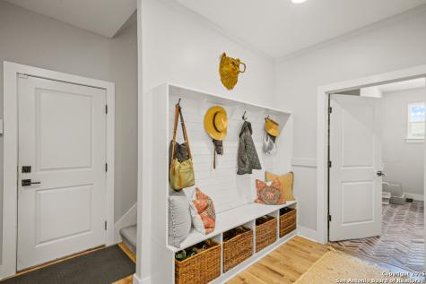 1348 Mystic Shores Spring Branch TX 78070