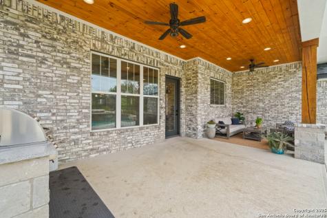 1348 Mystic Shores Spring Branch TX 78070
