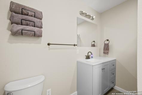 1348 Mystic Shores Spring Branch TX 78070