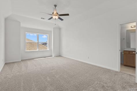 165 Annette Drive Castroville TX 78009