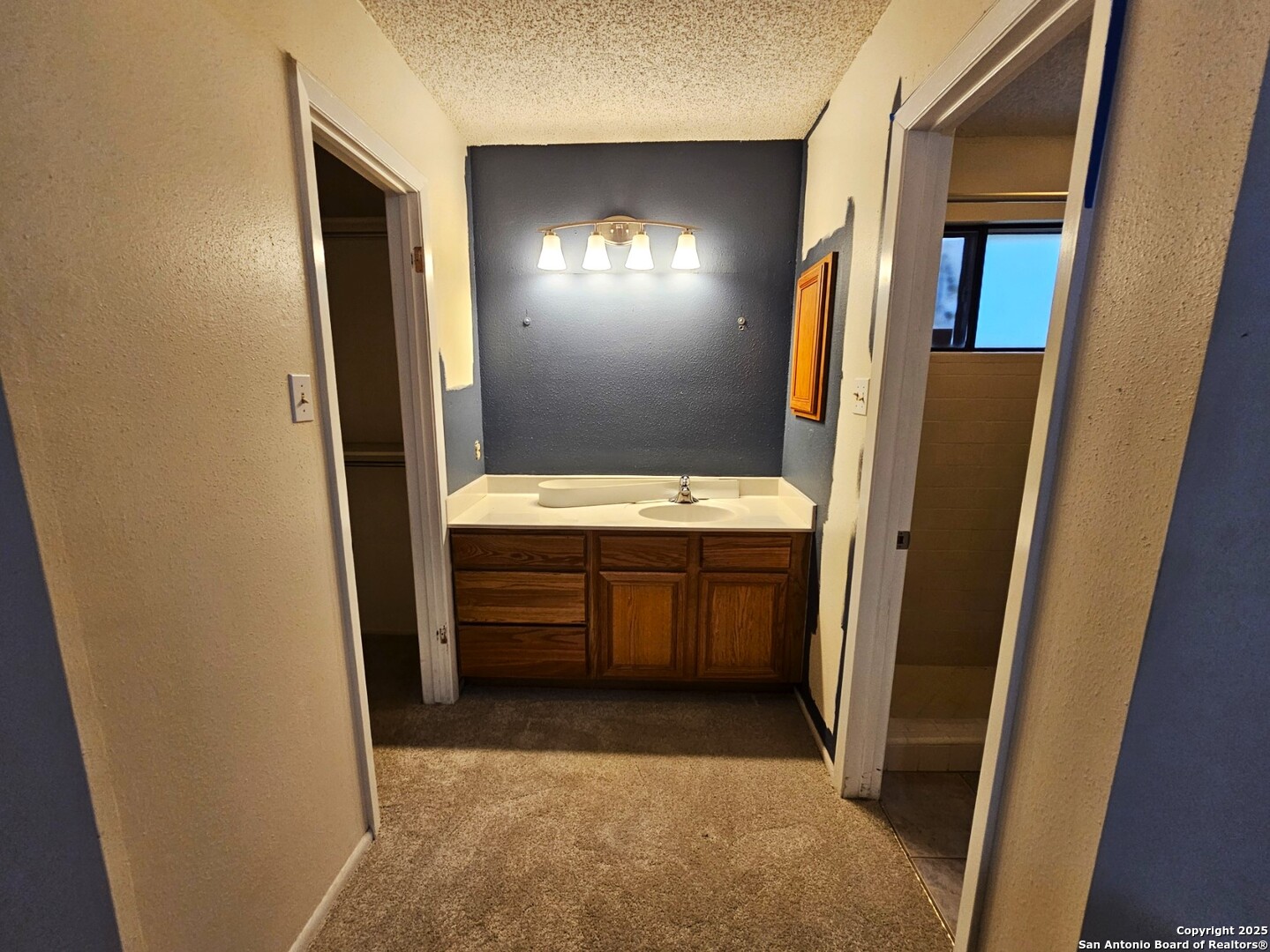 5723 Larkdale San Antonio TX 78233
