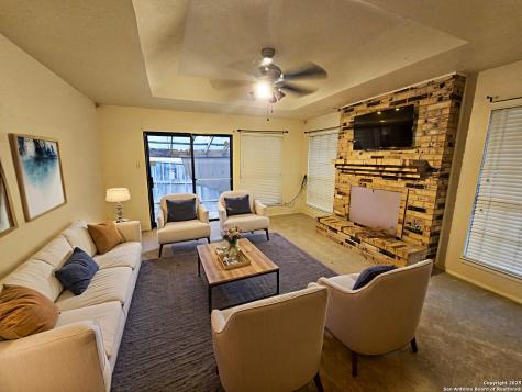 5723 Larkdale San Antonio TX 78233