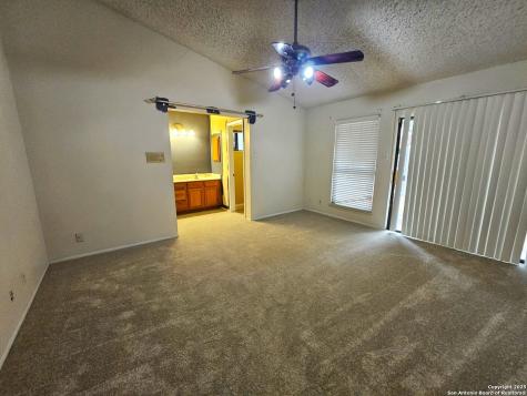 5723 Larkdale San Antonio TX 78233