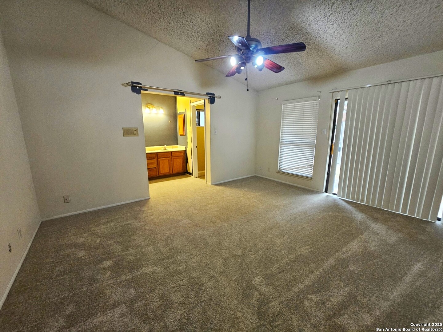 5723 Larkdale San Antonio TX 78233